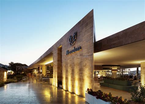 Bodrum Shopping: Top 10 Luxury Brands at Yalikavak Marina.